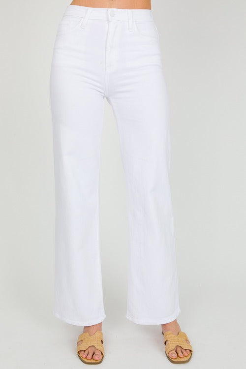 Aria Jeans - Comfortable & Essential