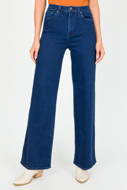 Aria Jeans - Comfortable & Essential